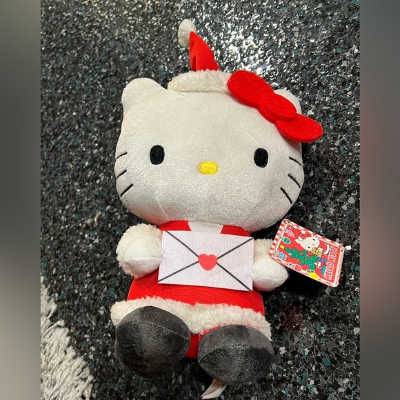 Christmas HELLO KITTY Santa Clause Holding An Envelope Sanrio 2021 Plush Toy 9” - Picture 1 of 5